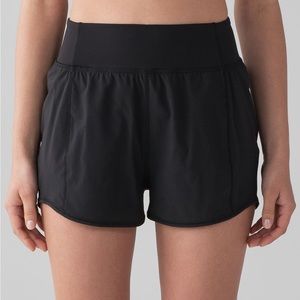 Lululemon Lean In Super High-Rise Short 2"